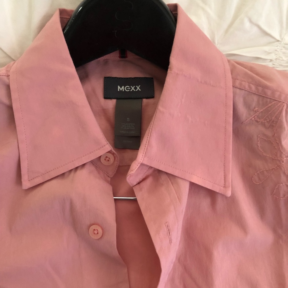 Mexx button down shirt, short sleeved